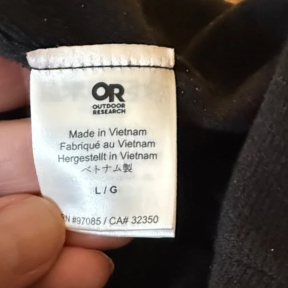 Outdoor Research Black Bucket Hat with White OR Logo and Chin Cord. Gore-Tex. - Picture 2 of 5